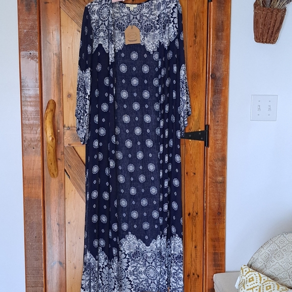 Maxi Length Kimono - Picture 8 of 14